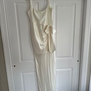 Cinq á Sept Marian Gown